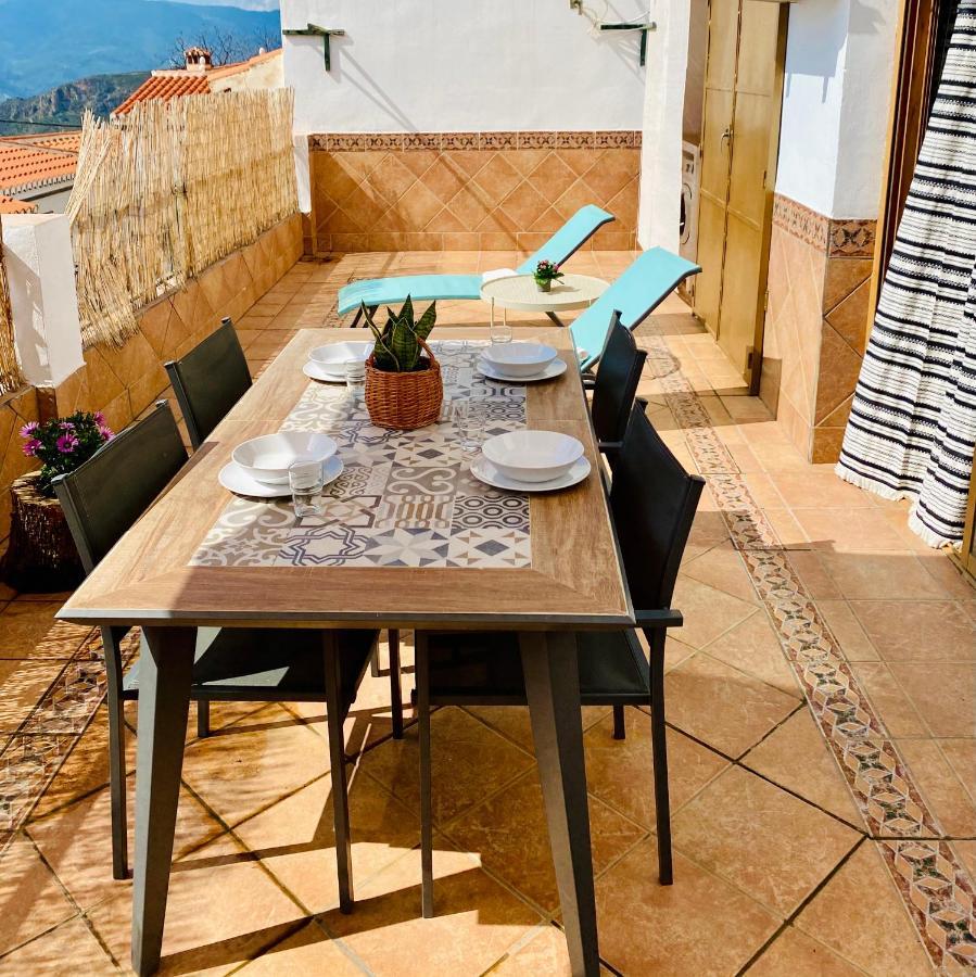 Atico Lanjaron Apartment Екстериор снимка